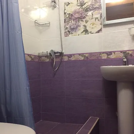 Zolotoi Bereg 31 *
